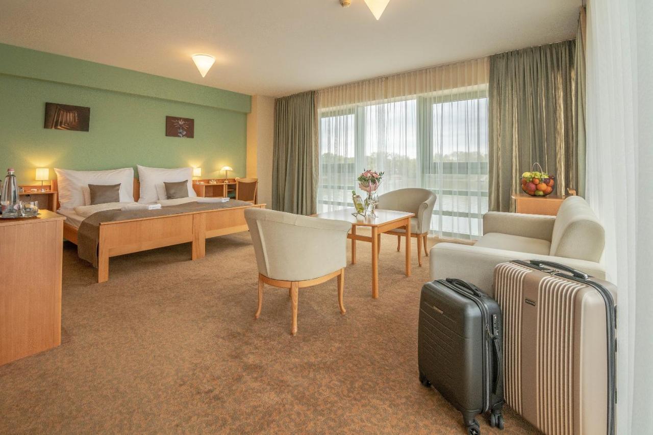 Szent Janos Hotel Mohács المظهر الخارجي الصورة