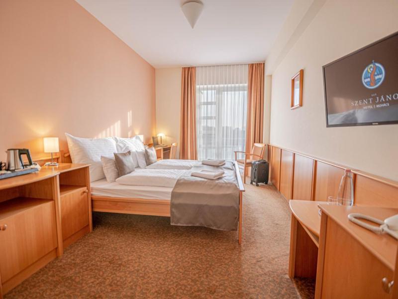 Szent Janos Hotel Mohács المظهر الخارجي الصورة
