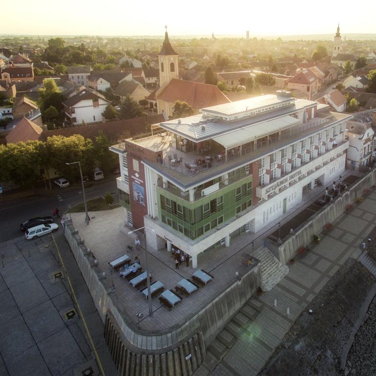 Szent Janos Hotel Mohács المظهر الخارجي الصورة